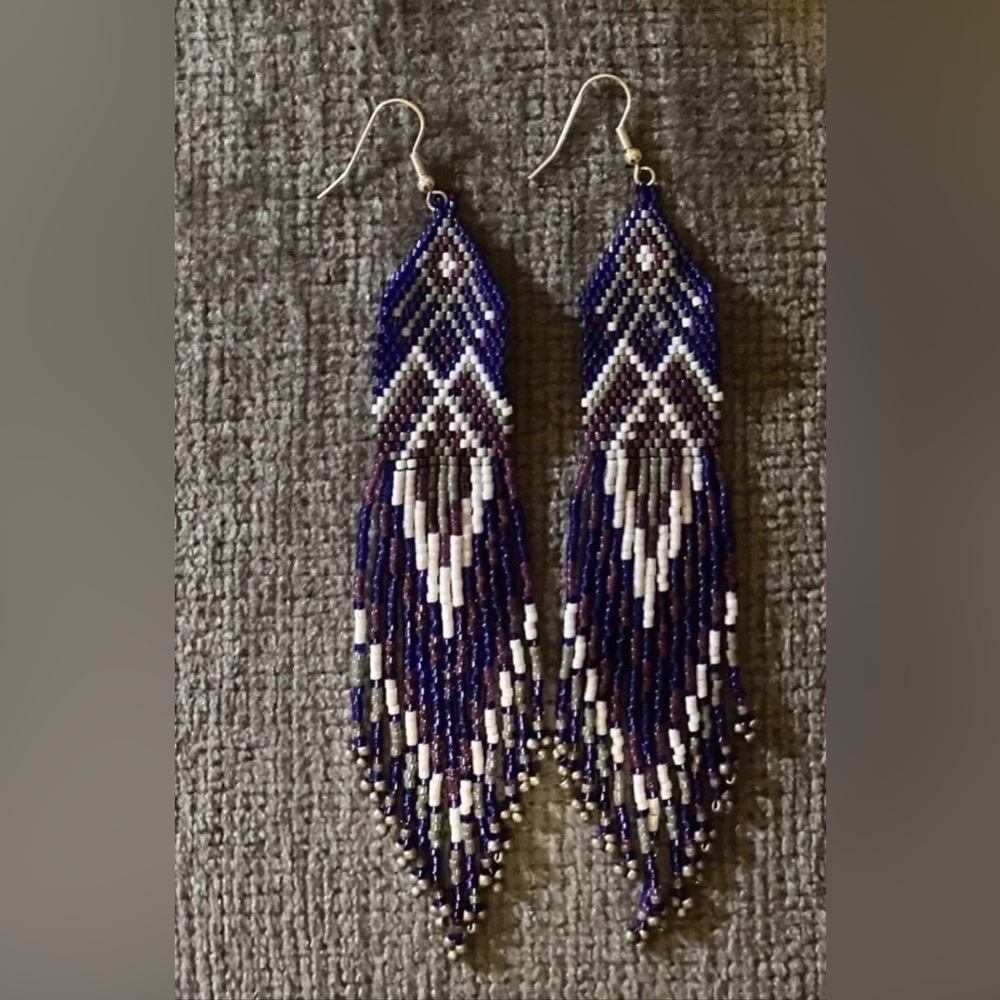 Beaded earrings with fringe